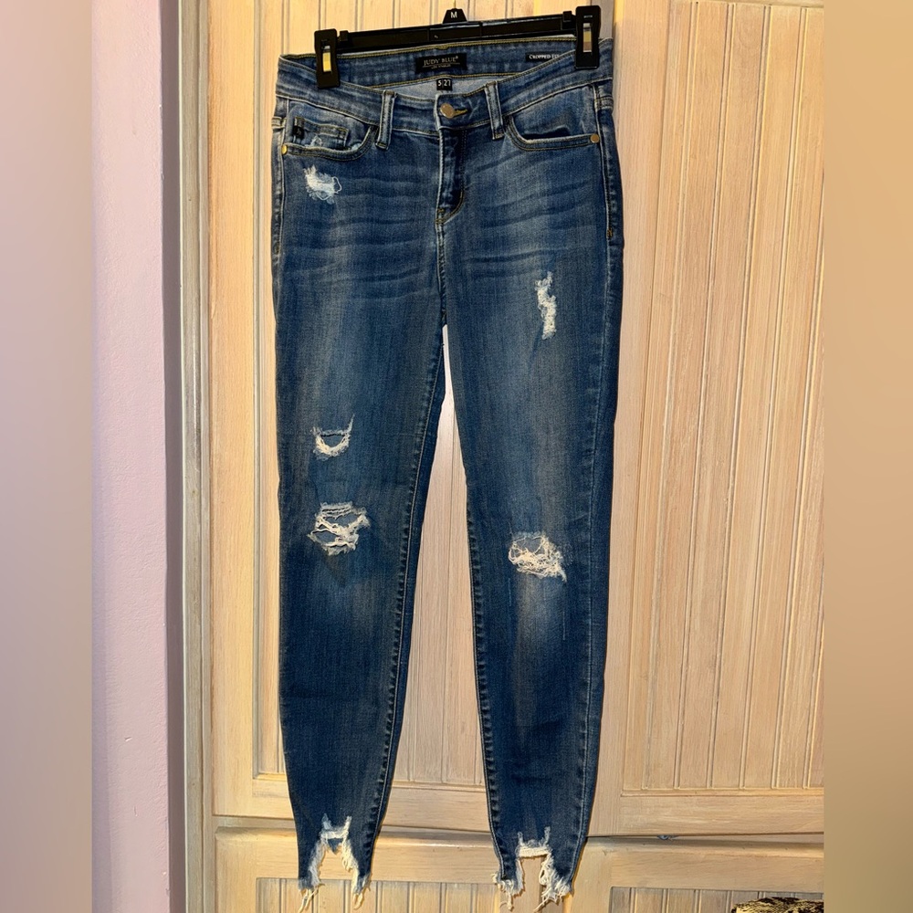 Judy Blue distressed jeans